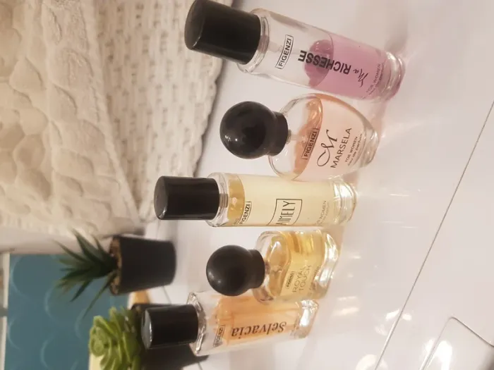 Mini parfum Figenzi - photo numéro 2