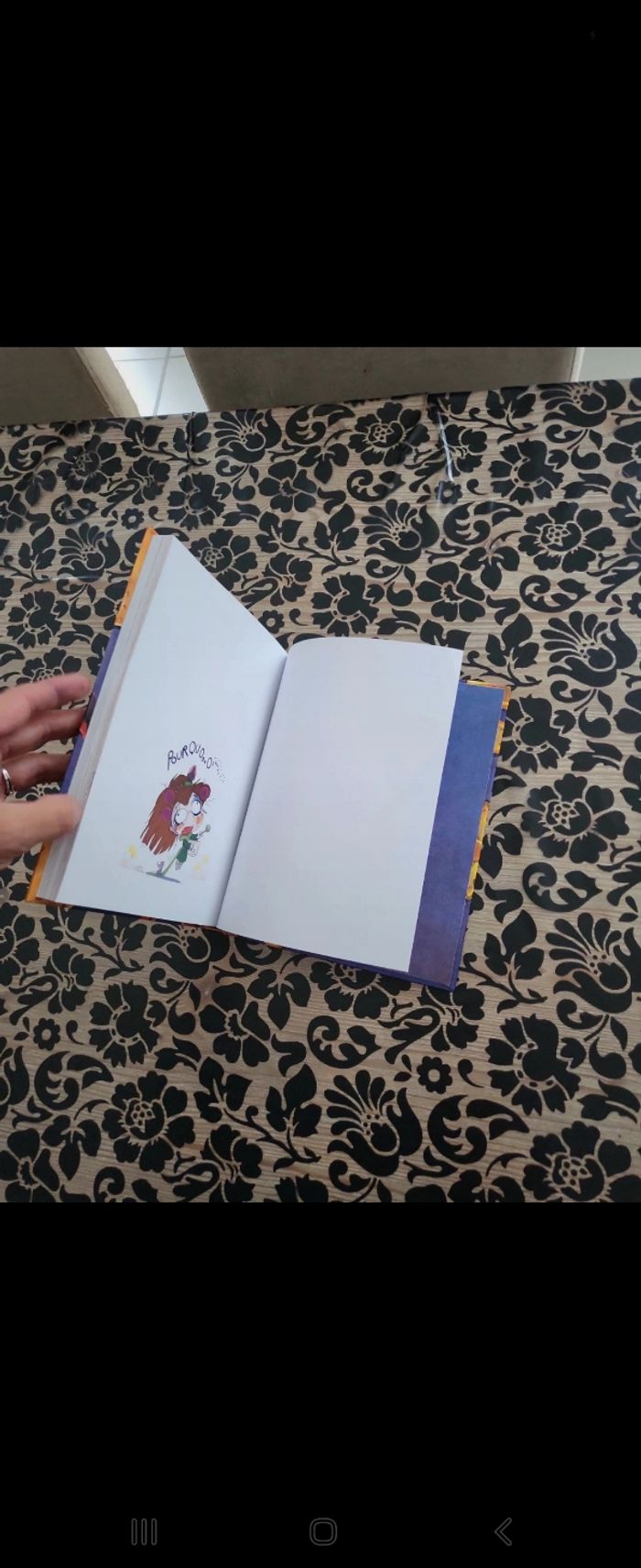 Livre Mortelle Adèle - photo numéro 3