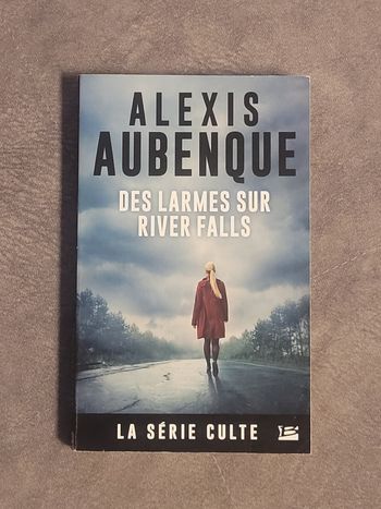 Des larmes sur River Falls Alexis Aubenque