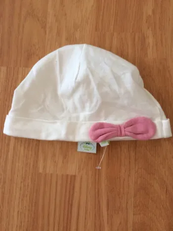 Bonnet neuf 24 mois
