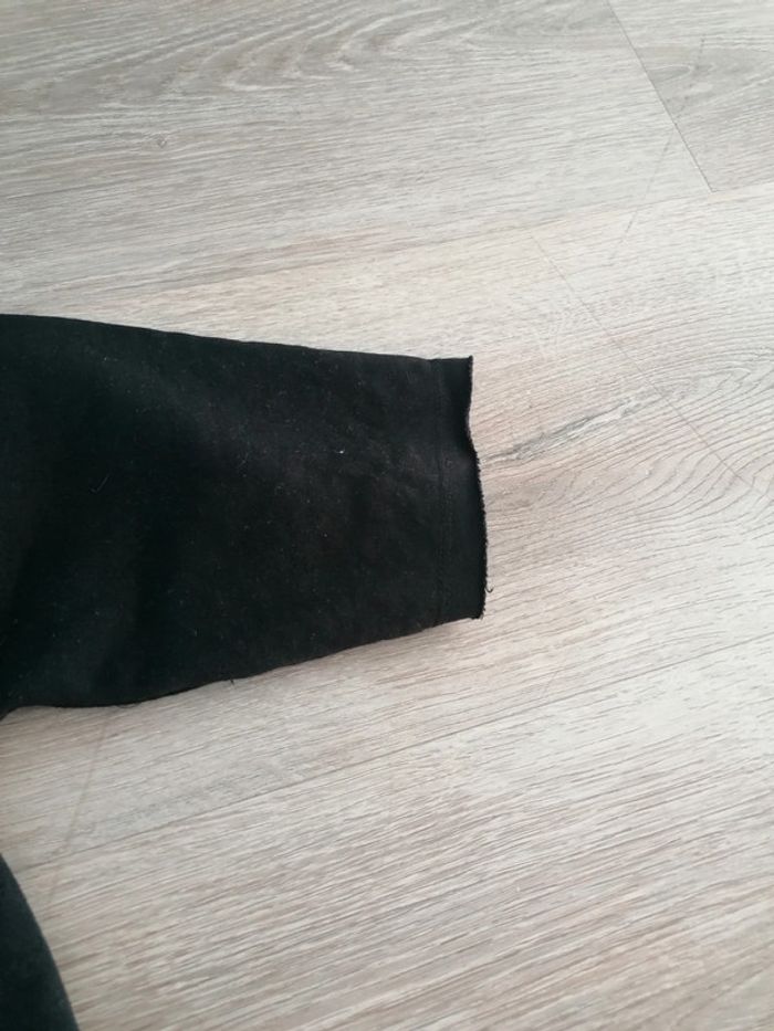 Tee shirt noir - photo numéro 3