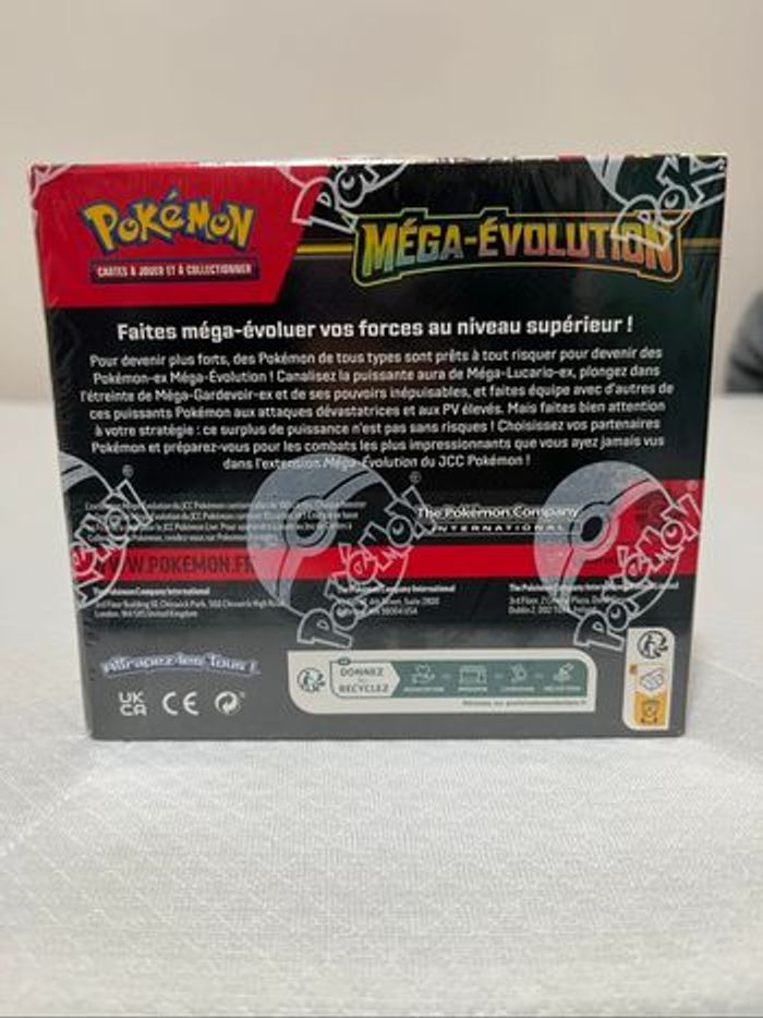 Pokemon Display Méga-Évolution - photo numéro 2