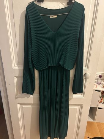 Robe verte avec doublure