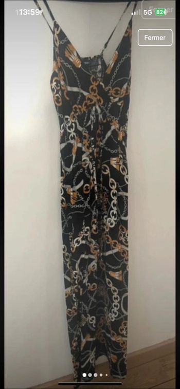 Robe noire bretelles réglables motif chaînes dorées taille M/L