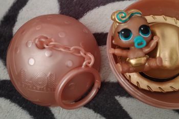 Poupée LOL Surprise "Edition Gold spécial luxe rare neuve