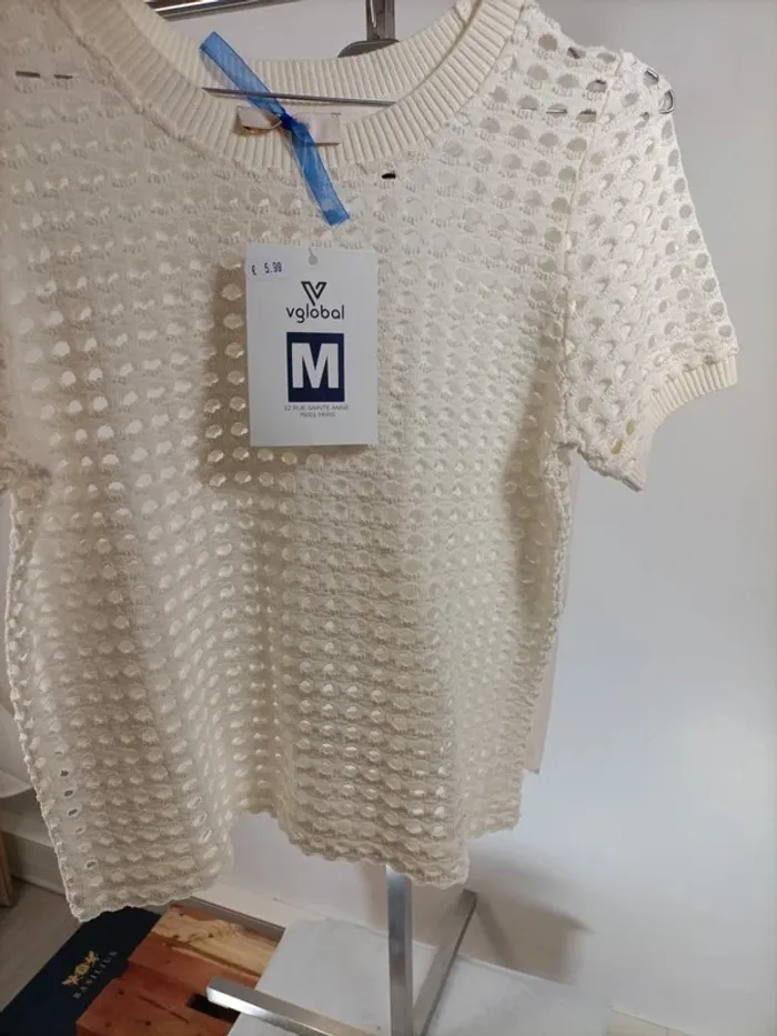 Haut ajouré blanc écru style crochet - Taille M - État neuf avec étiquette - vglobal A161 - photo numéro 5