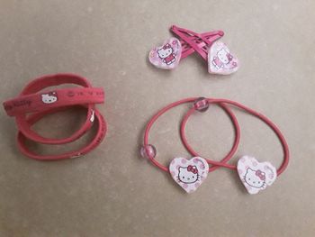 Lot HELLO KITTY NEUF
