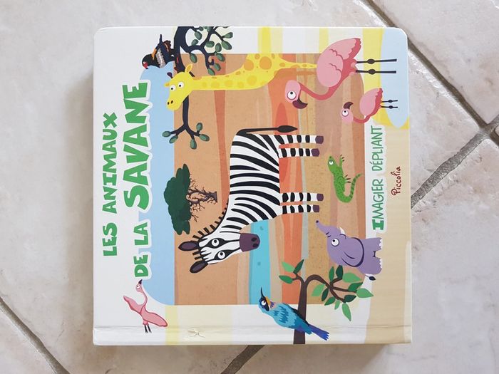 Livre les animaux de la savane