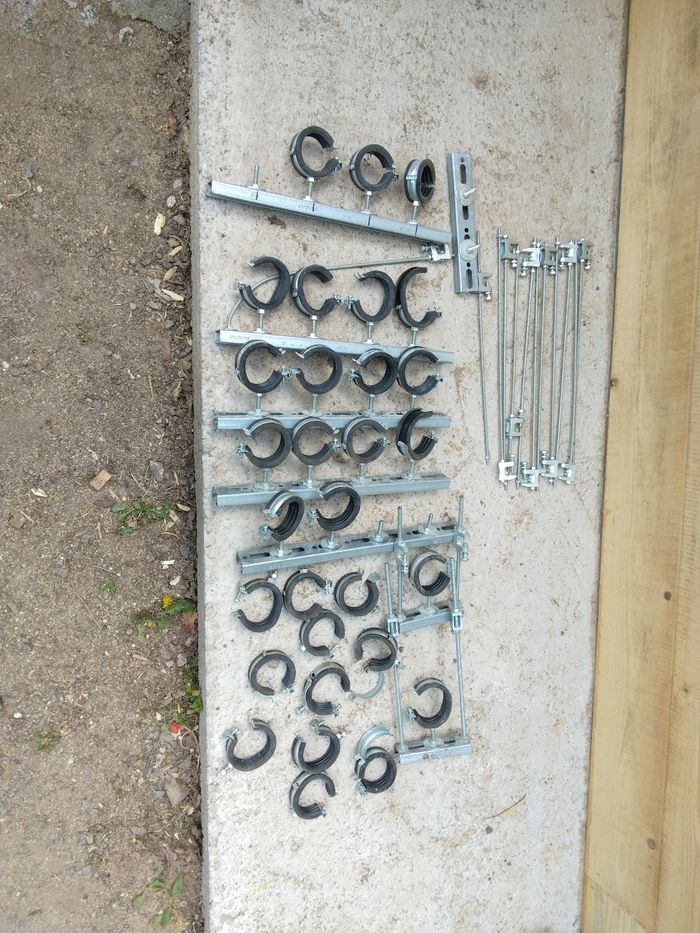 Arceaux metalique et tige de fixation