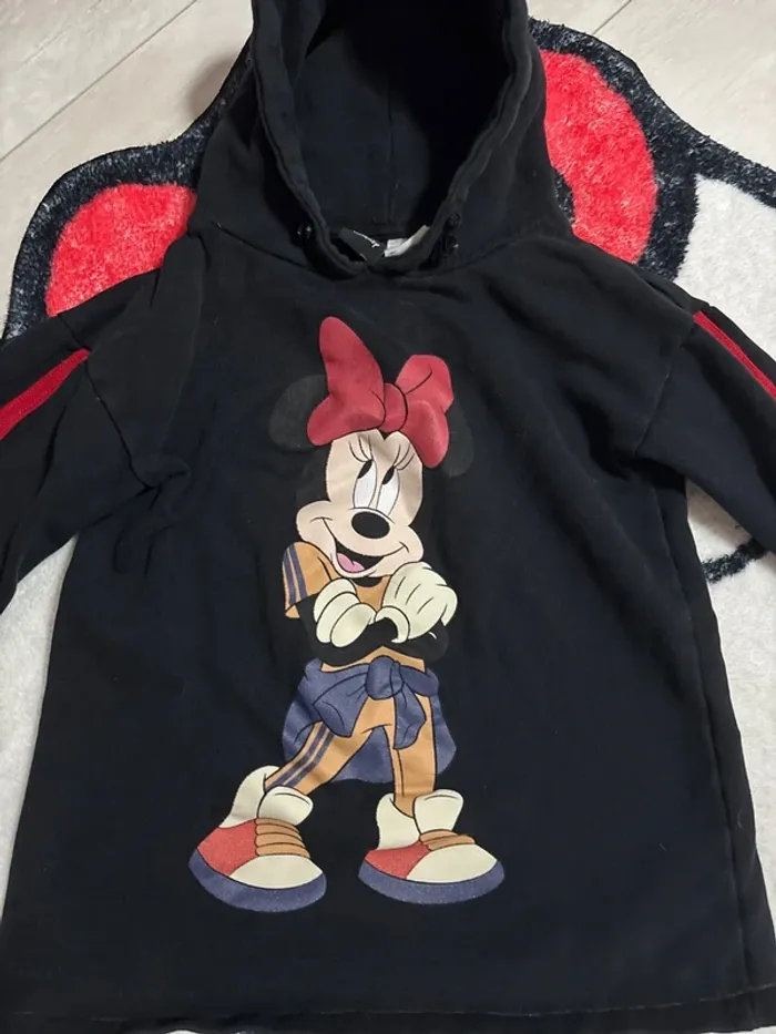 Sweet à capuche Disney Minnie Zara noir 4 ans - photo numéro 2