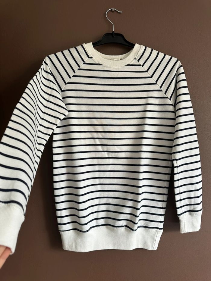 Pull rayé Bershka - photo numéro 2