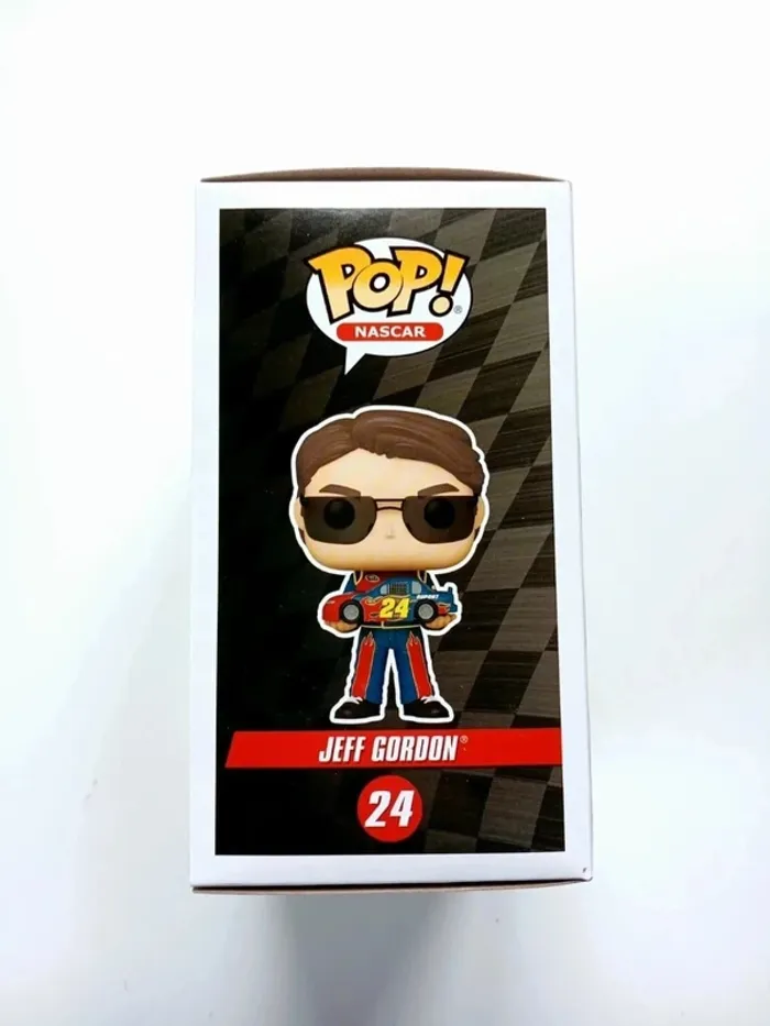 Figurine Funko Pop! Nascar Jeff Gordon 24 - photo numéro 4