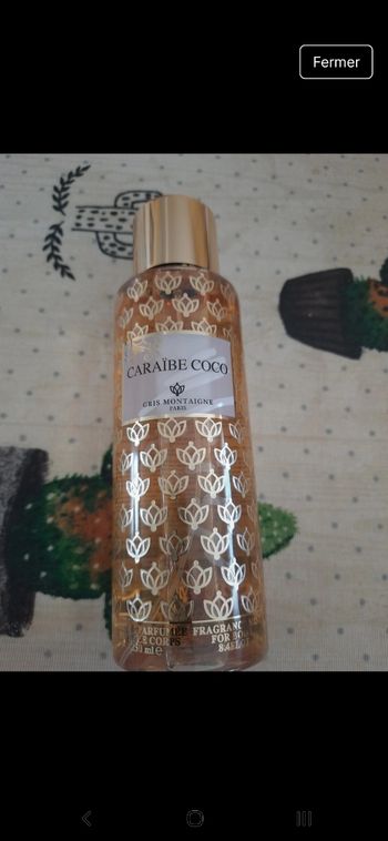 Brume parfumée corps. Neuve