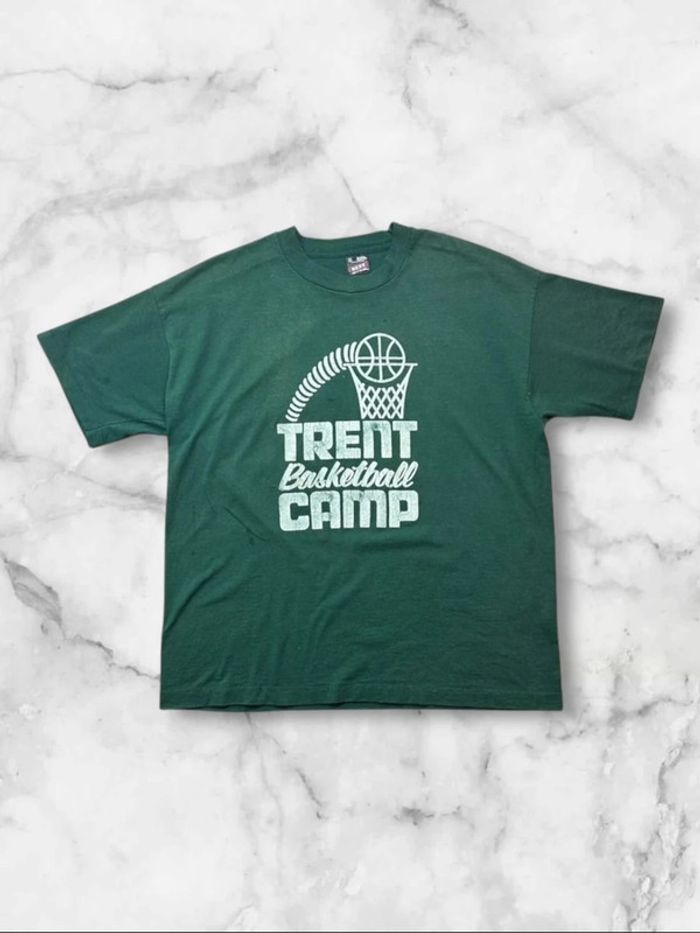 T-shirt vintage “Trent Basketball Camp” vert foncé Made in USA