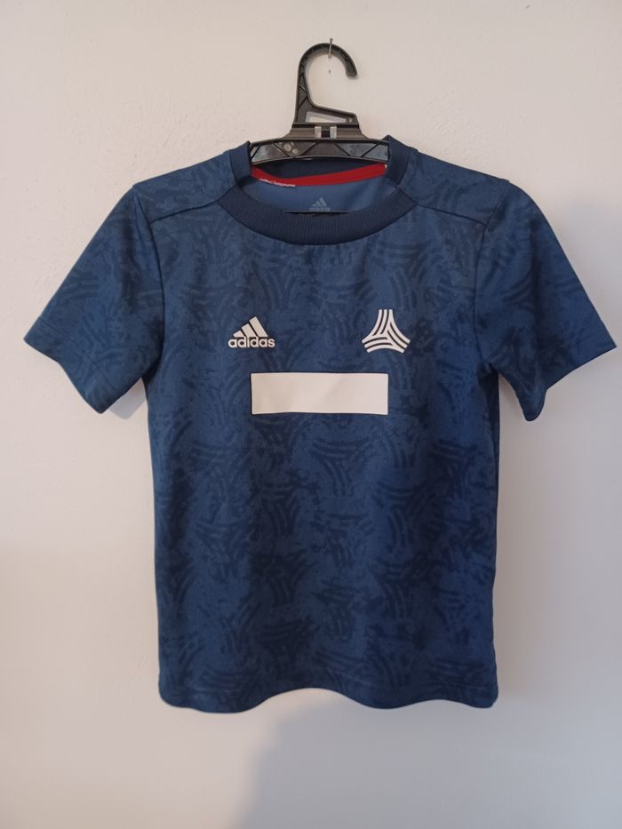Maillot Adidas Performance 7-8 ans 128 cm en bon état coloris bleu.