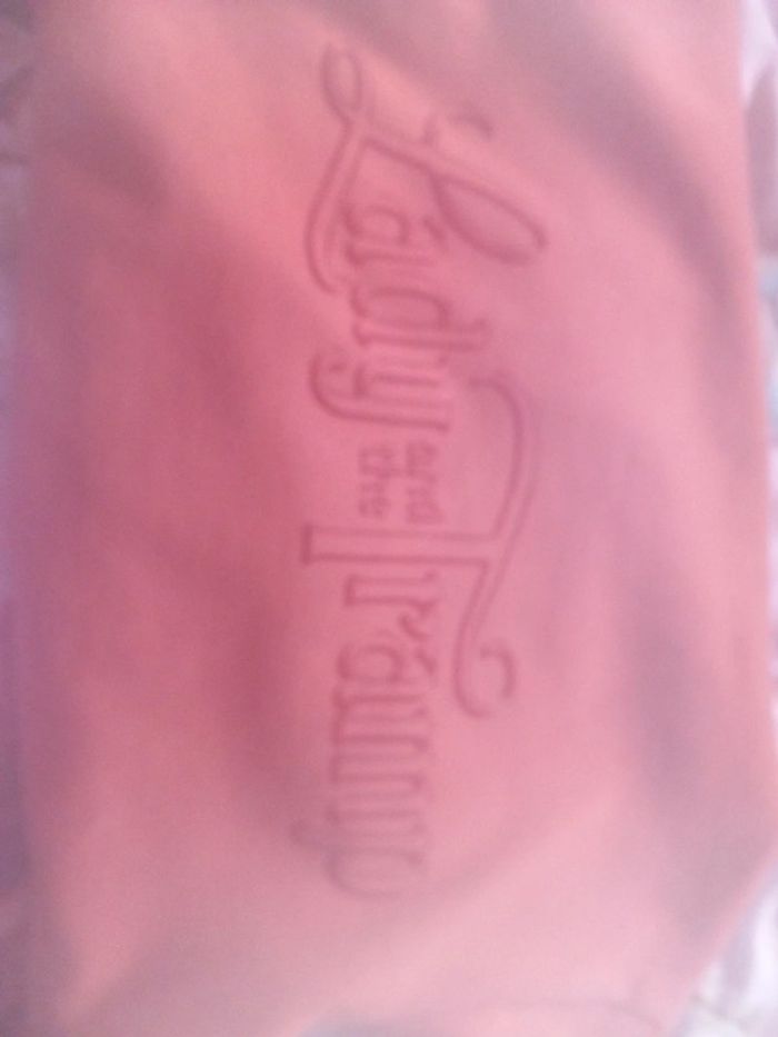 Pull disney kiabi la belle et le clochard taille xs - photo numéro 3