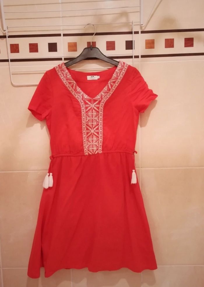 Robe Cyrillus T14 ans - C92b