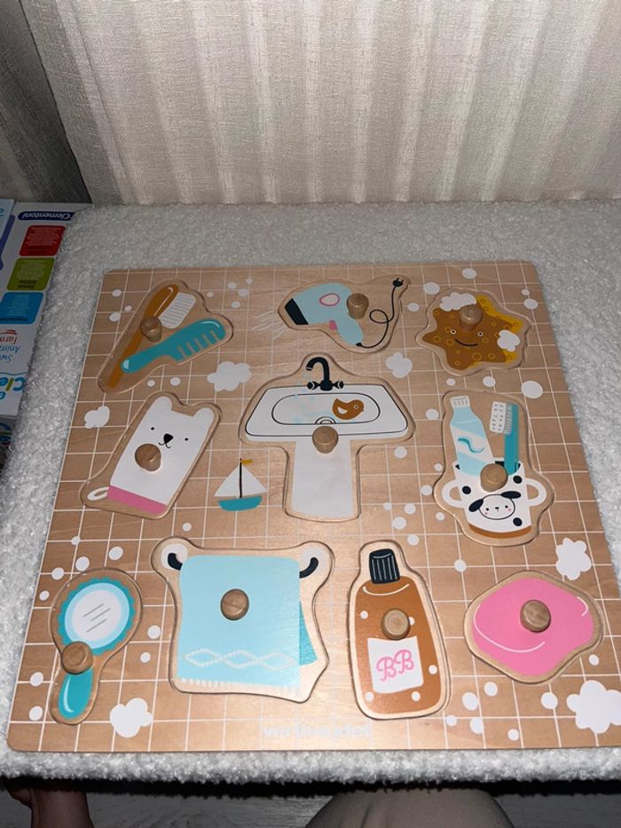 Puzzle bouton : Dans la salle de bain - photo numéro 2