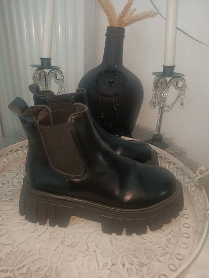 Magnifique paire de boots type Chelsea 38 - photo numéro 5