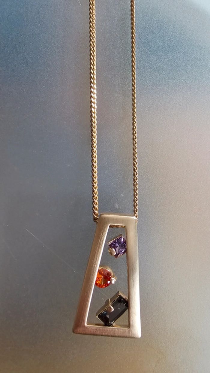 Collier doré très bon état longueur 34,5 cms - photo numéro 2