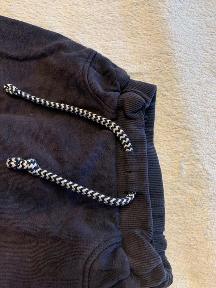 Sarouel tape a l’œil 18mois - photo numéro 2