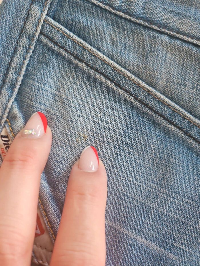 Jean marque Diesel - photo numéro 4