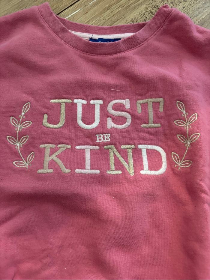 Sweat « just be kind » 8 ans - photo numéro 3