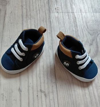 Chaussures Gemo,  6 12 mois, neuve, marine