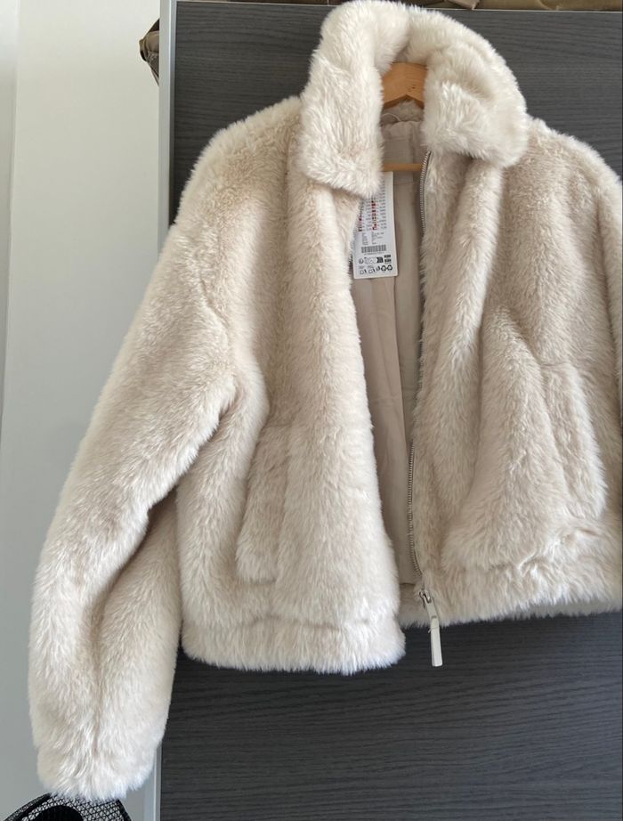 Fausse fourrure beige