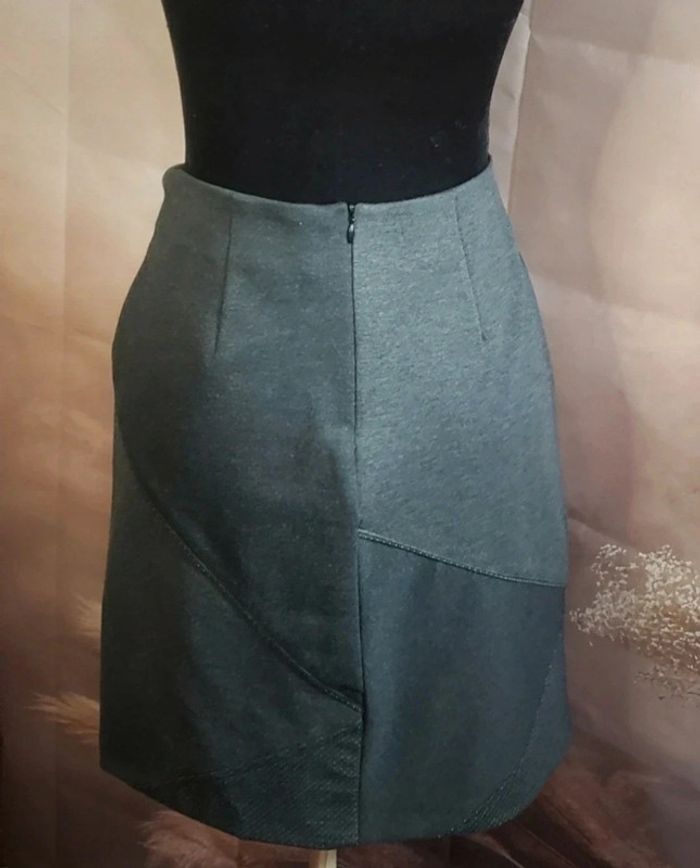 Jupe d'hiver taille 44 - photo numéro 2
