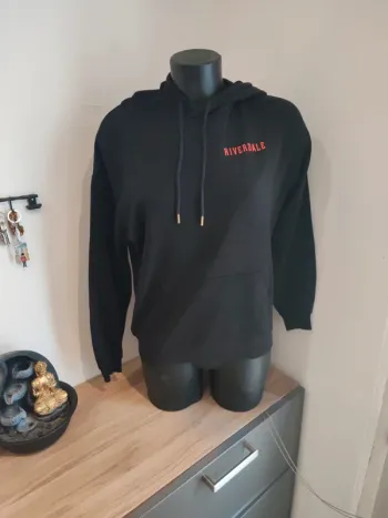 Sweat taille xs riverdale