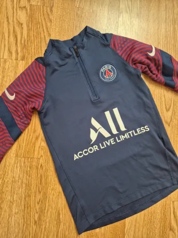 Haut zip 7-8 ans