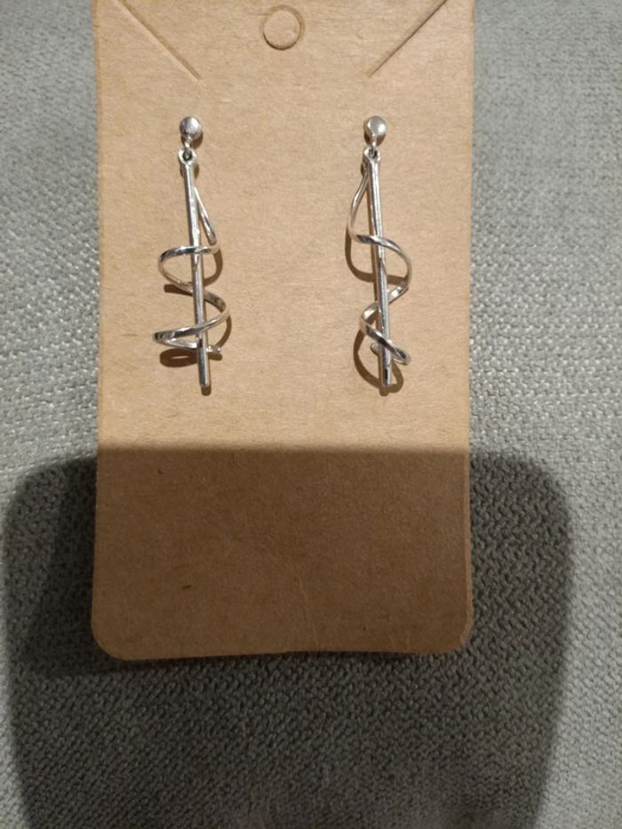 Boucle d'oreille - photo numéro 2