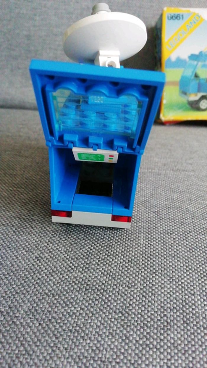 Lego vintage 6661 mobile TV studio - photo numéro 10
