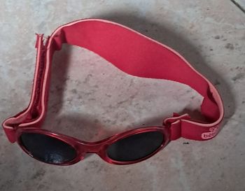 Lunette soleil bébé