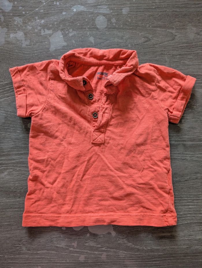 T-shirt polo