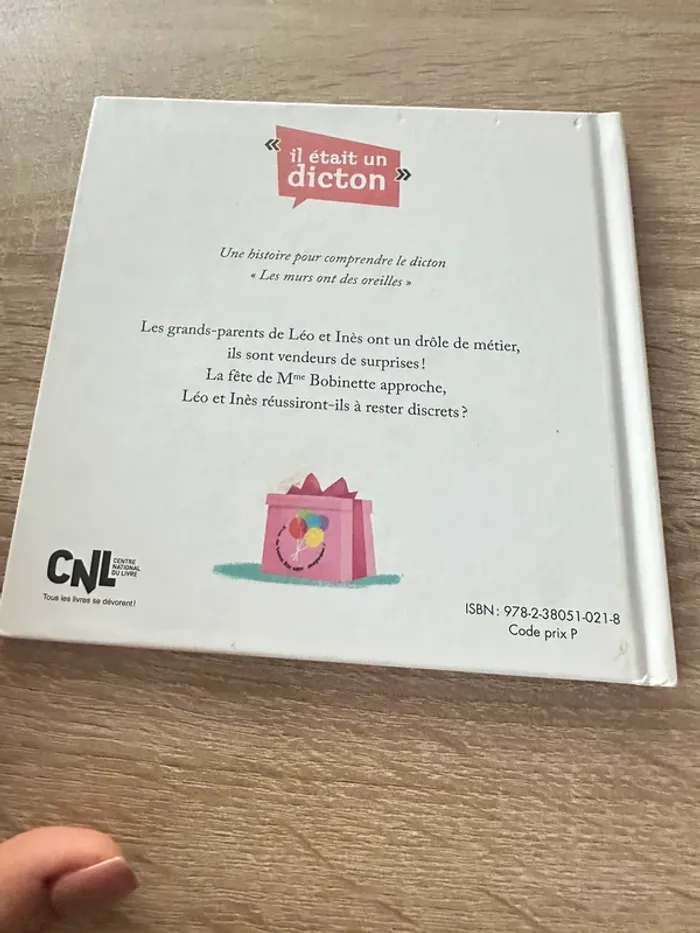 Les murs on des oreilles - photo numéro 2