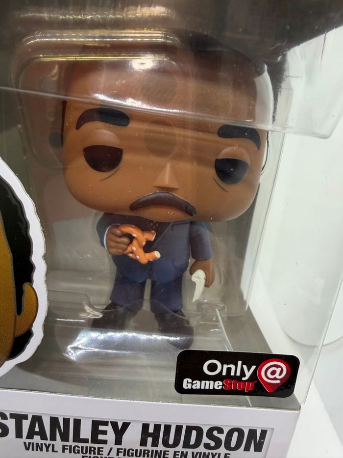 Funko Pop The Office Stanley Hudson 982 Target 🇺🇸 - photo numéro 2