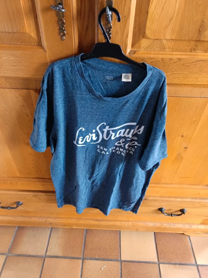T-shirt levi's