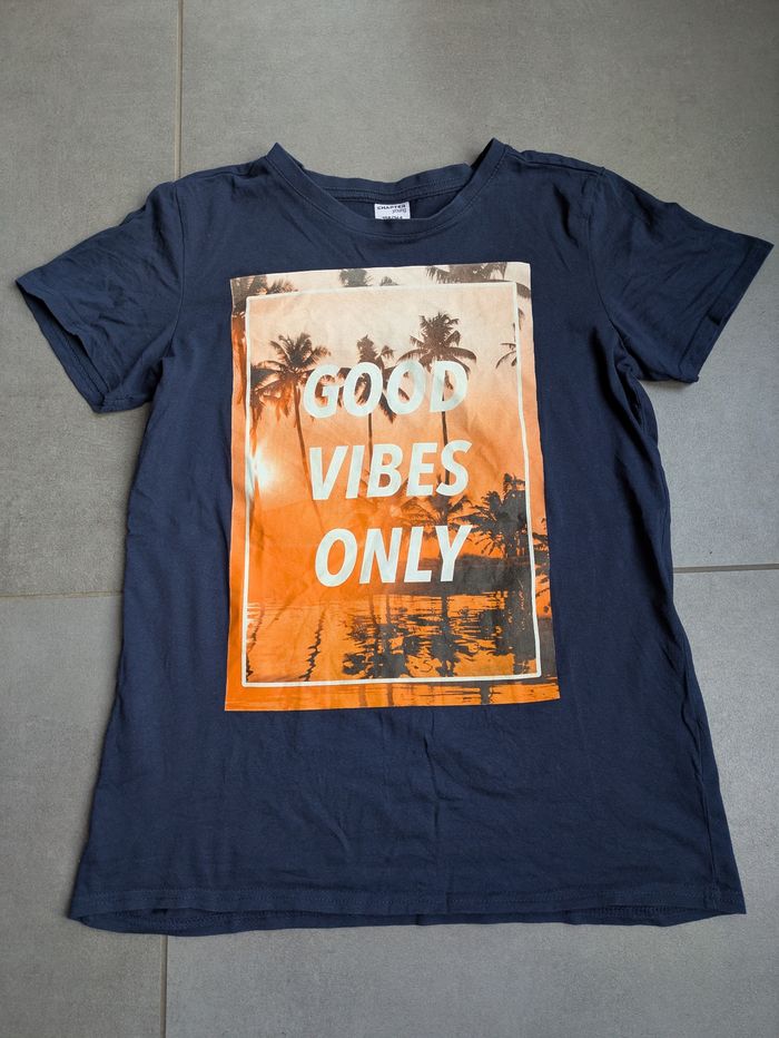Tee shirt