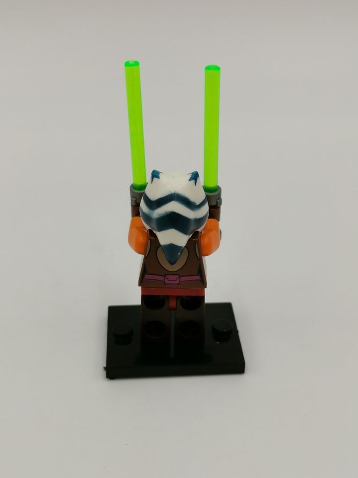 Minifigurine Ahsoka Tano - photo numéro 3