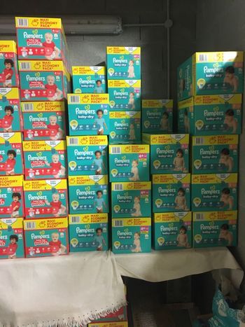 Couches Pampers baby dry pants