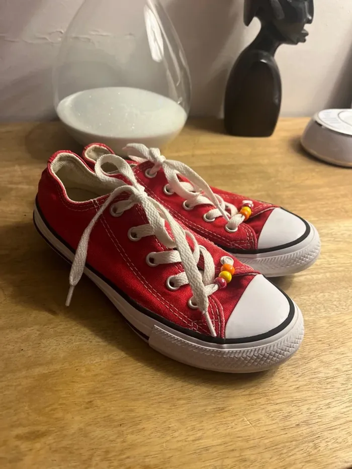 Baskets Converse neuves - photo numéro 2