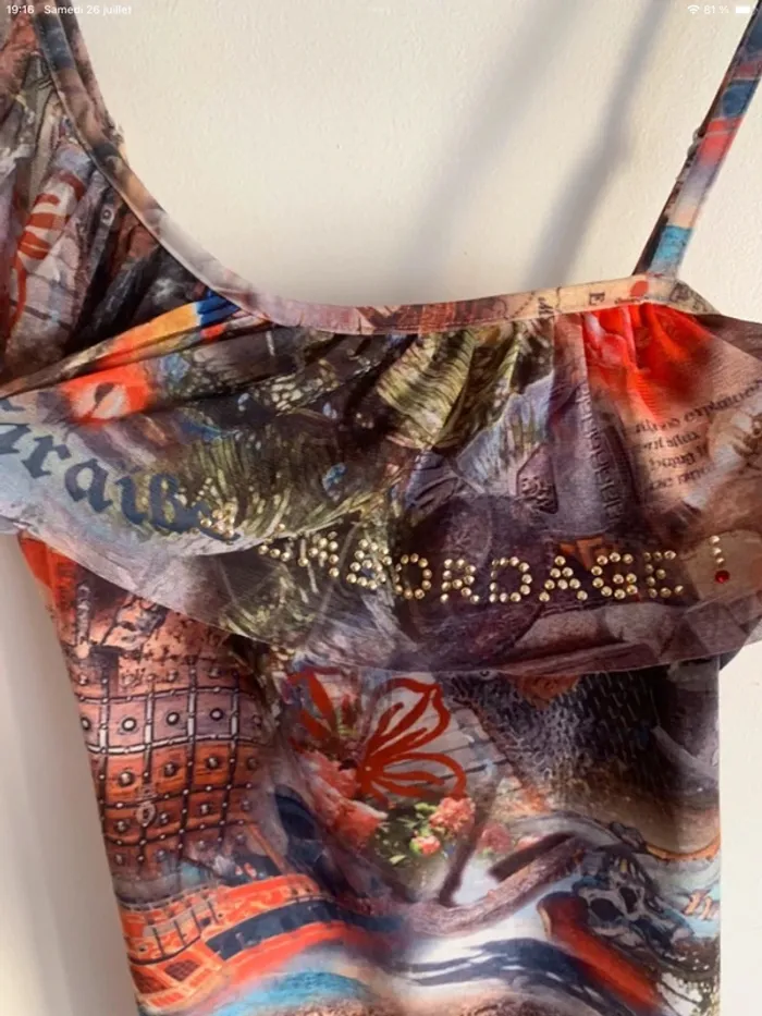 Haut asymétrique Charlott’lingerie à motifs pirates taille 36 neuf avec étiquettes - photo numéro 4