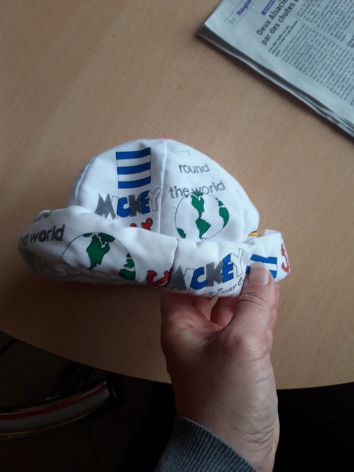 Chapeau 51 cm thème Disney - photo numéro 2