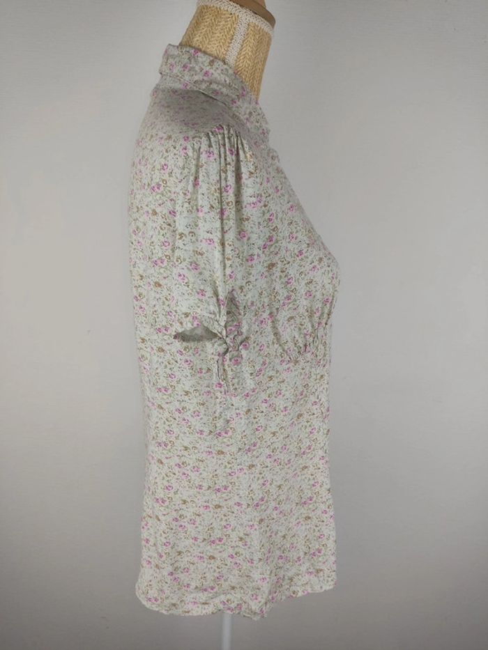 Chemise manches courtes nouée boutons pressions crème motifs fleuris pastels taille 44 Tissaia - photo numéro 3