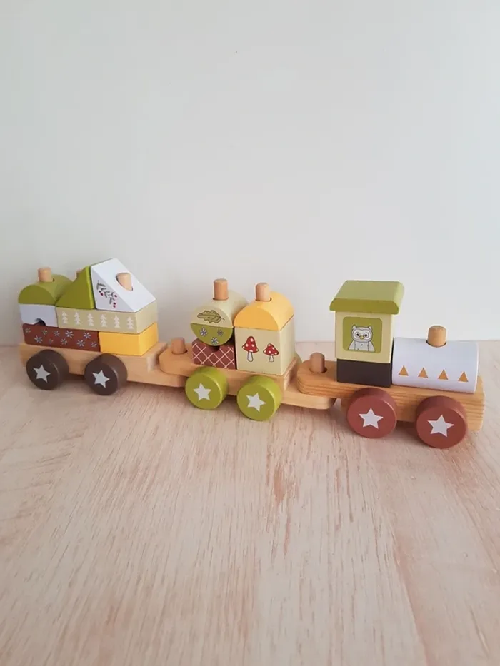 Train de la forêt et bascule en bois Nature&découvertes - photo numéro 11