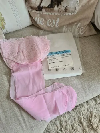 Lot de 2 paires de bas autogrip dentelle rose dragée Taille 3 Neufs
