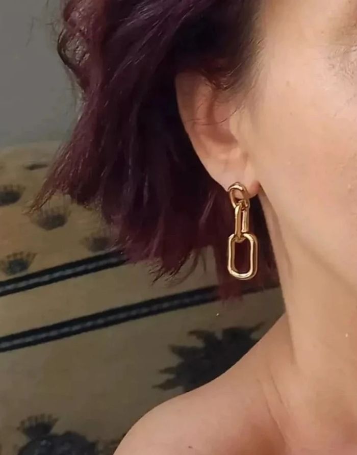 Boucles d'oreilles pendantes, chaine,dorées - photo numéro 4