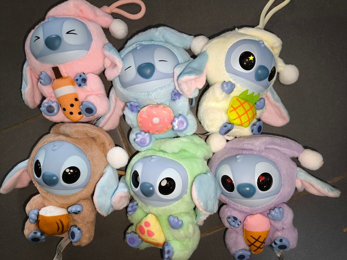 6 peluches stitch neuve